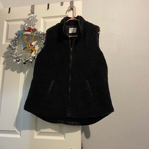 Old Navy Black fleece vest, lined